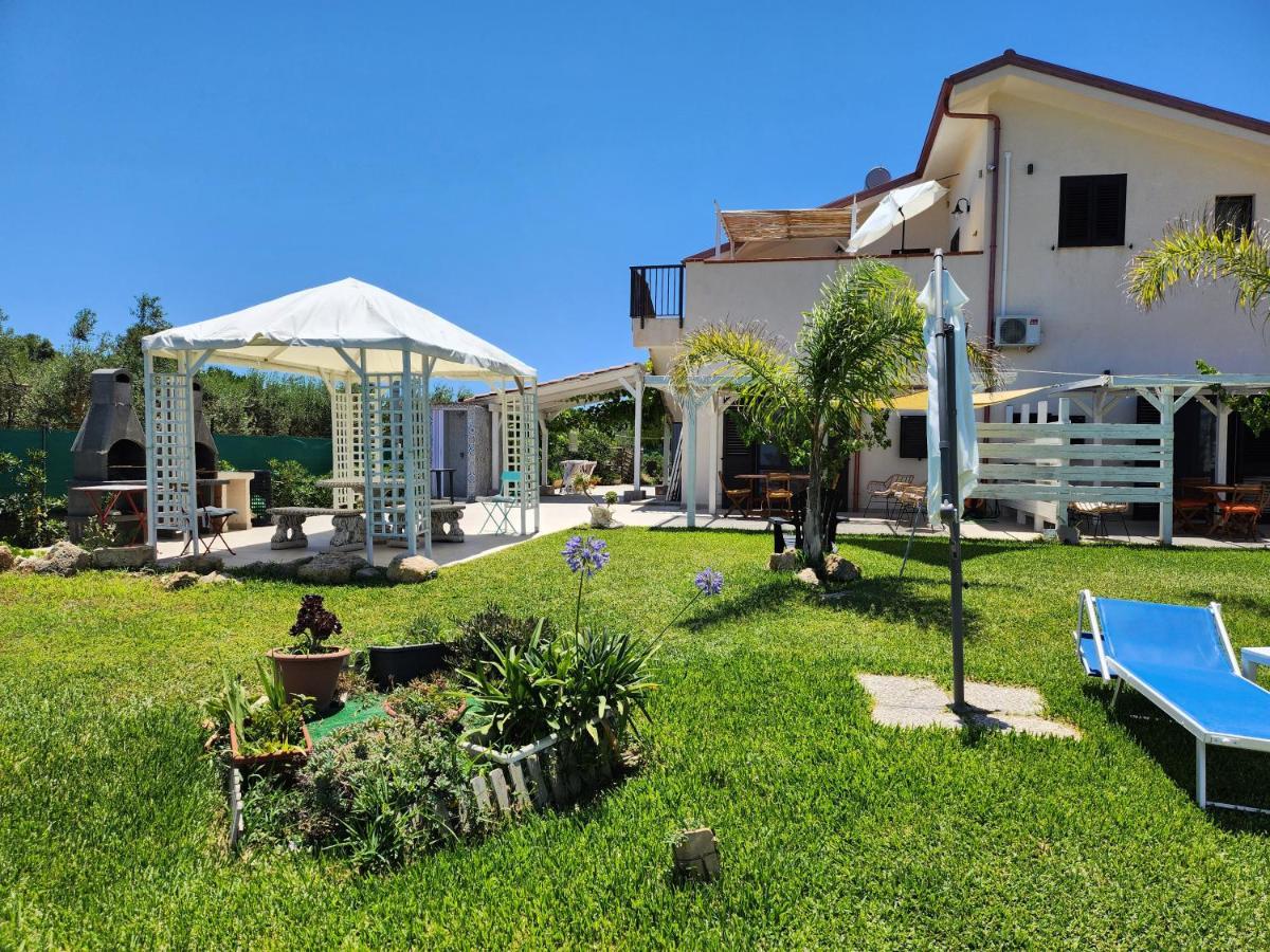 Villa Andrea San Lorenzo Noto Bagian luar foto